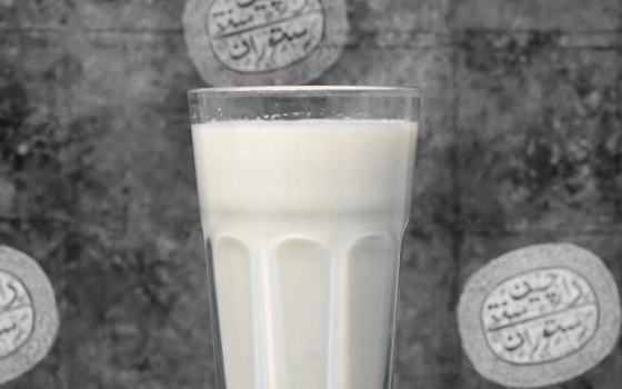 شیر گرم
