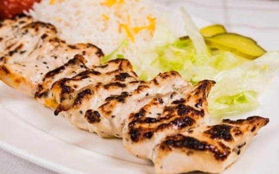 جوجه کباب لاری