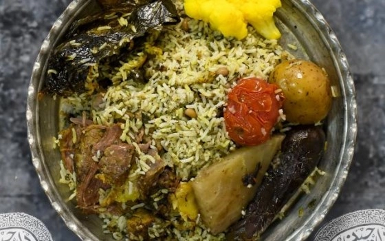 سبزی پلو محلی