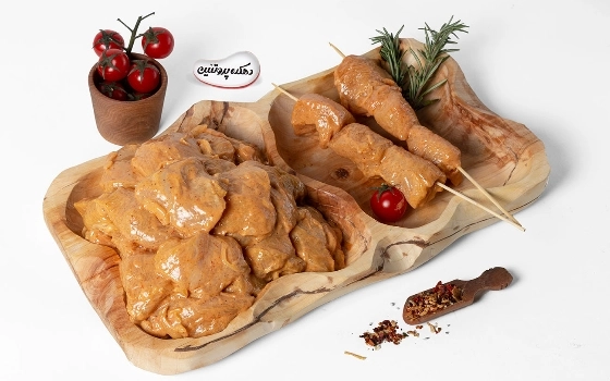 جوجه سینه زعفران و ماست