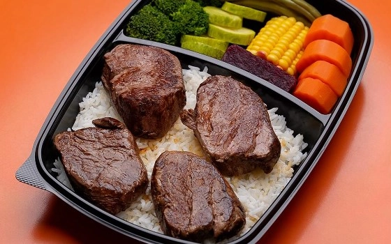 چلو استیک فیله مینیون