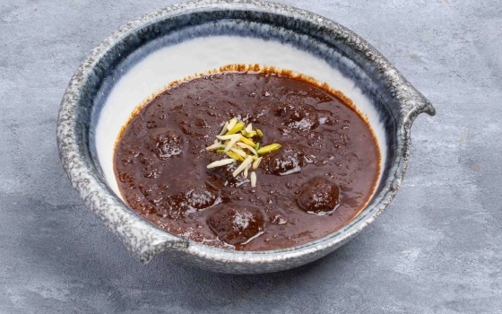 خورشت فسنجان با گوشت قلقلی
