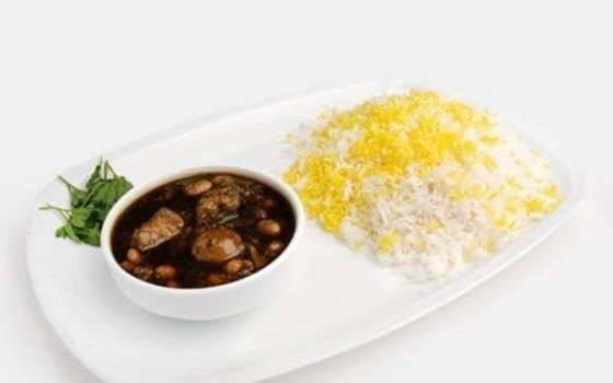 چلو قورمه سبزی
