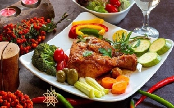 خوراک مرغ