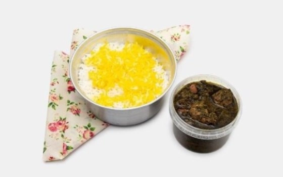 چلو خورشت قورمه سبزی ( قابلمه ای )