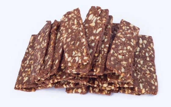 بیسکاتی بادام دارچین 350 گرم خالص(48 تا 50 عدد)