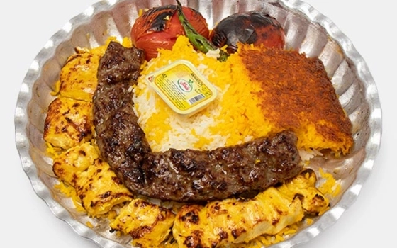 چلو کباب میکس سینه