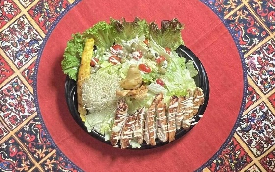 سالاد سزار بامرغ گریل نرمال