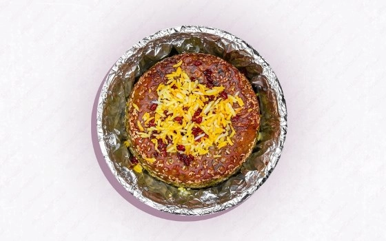 ته چین سبزی پلو با مرغ