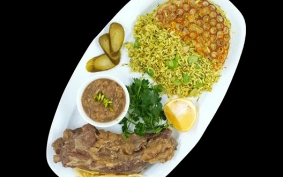 باقالی پلو باگردن گوسفندی