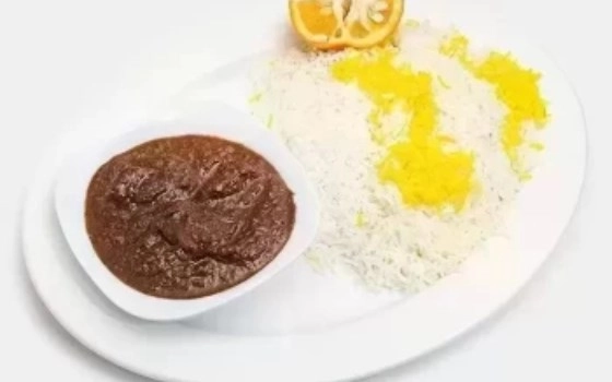 چلو فسنجان مرغ