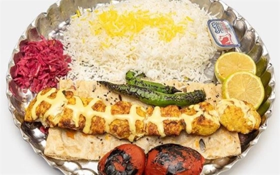 چلو جوجه کباب بی استخوان سینه