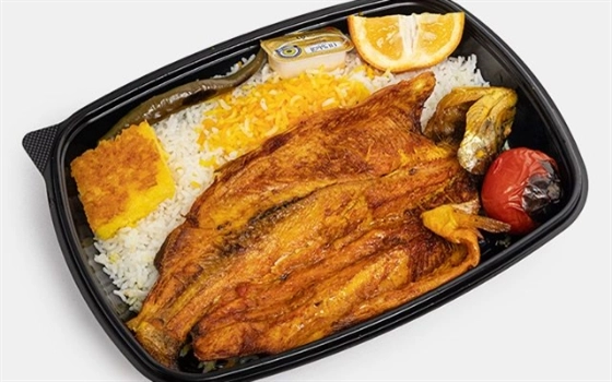 چلو ماهی قزل آلا سرخ شده