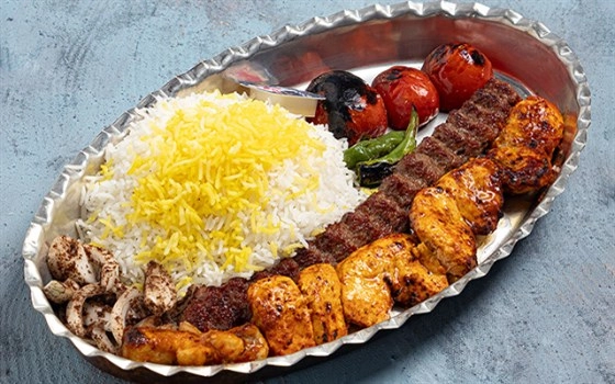 چلو کباب میکس