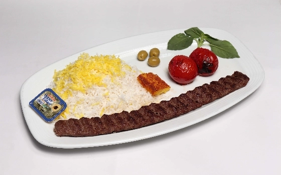چلو کباب لقمه