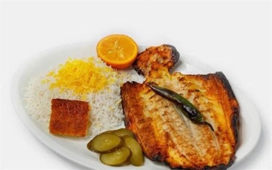 چلو ماهی قزل الا کبابی