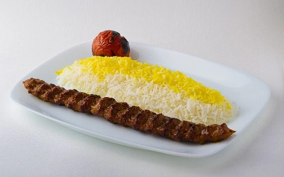 چلوکباب کوبیده یک سیخ