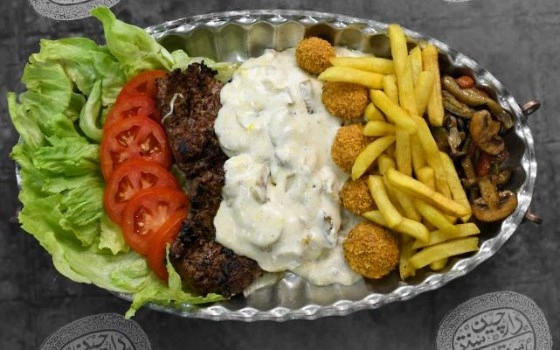 استیک با سس قارچ