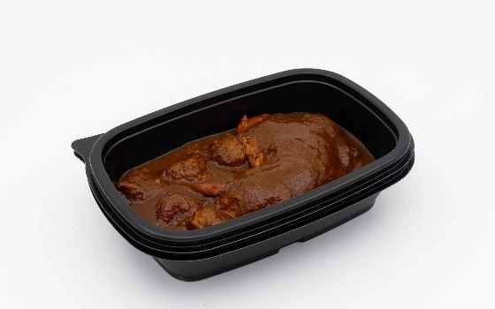 مرغ آلو با ران مرغ