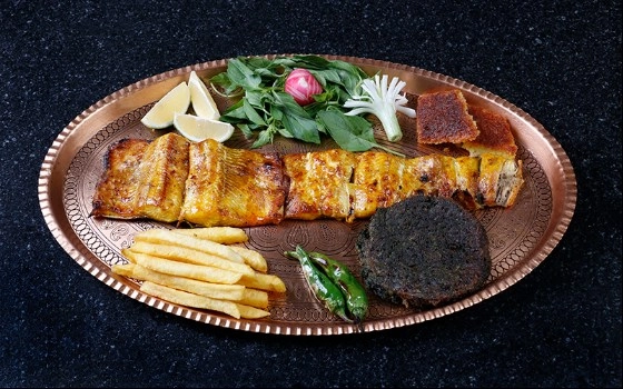 خوراک ماهی قزل آلا کبابی