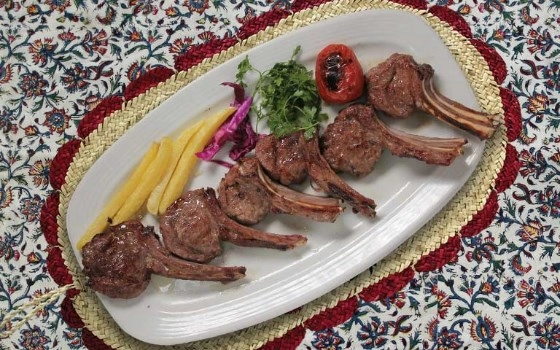 چلو شیشلیک شاندیز