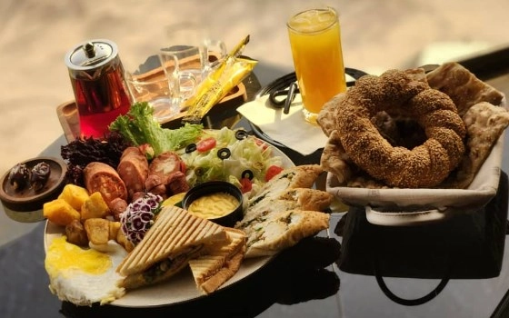 صبحانه ویژه(خاص سینا)