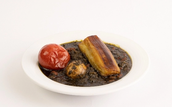 (خورشت قرمه سبزی)
