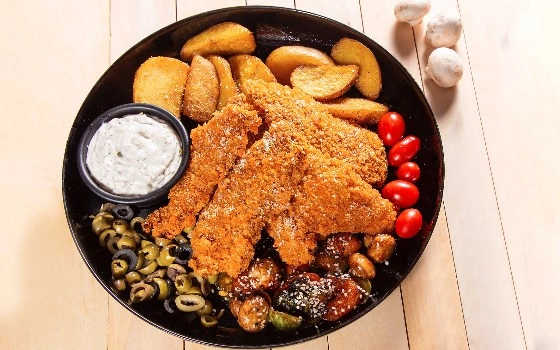 فیش اند چیپس (ماهی سوخاری)