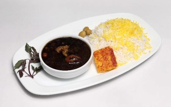 چلو خورشت قورمه سبزی