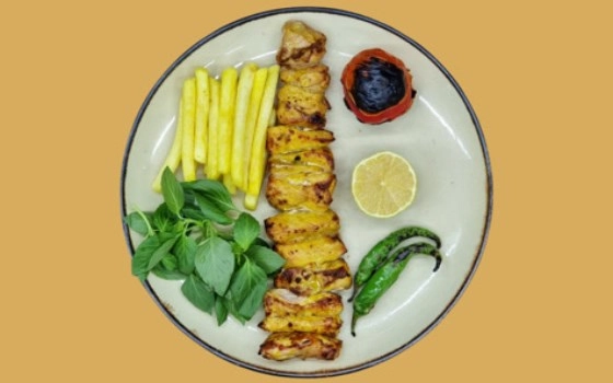 خوراک جوجه کباب ران 300 گر م
