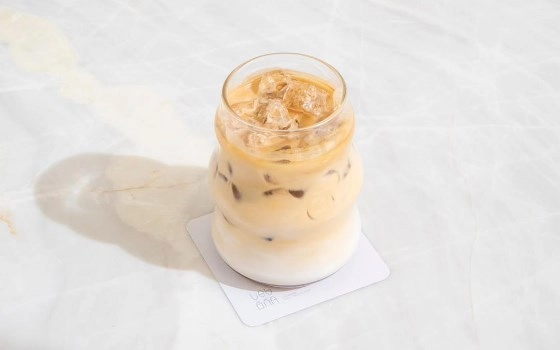 Iced Cinnamon Macchiato