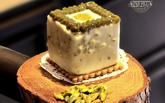 فروماژ پسته