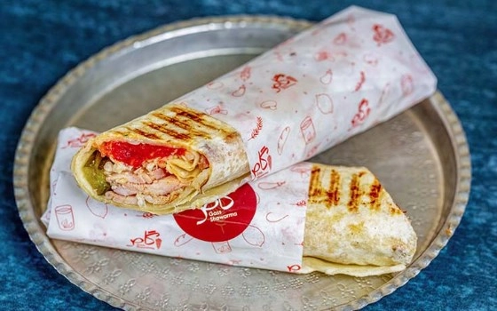 شاورما لبنانی مرغ تندوری