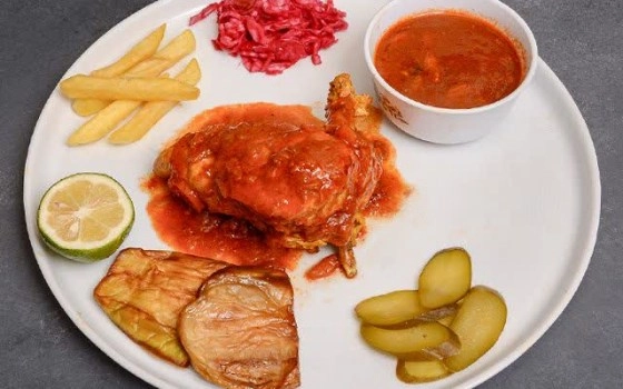 خوراک مرغ سینه