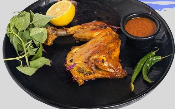 خوراک مرغ سرخ شده