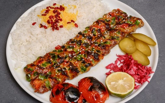 چلو کباب وزیری