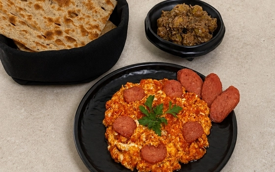 املت سوسیس رویال پلاس
