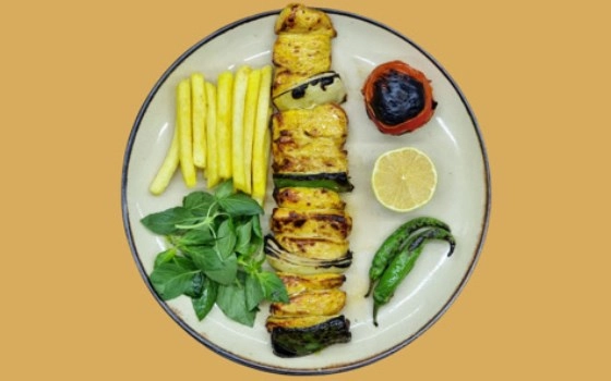خوراک جوجه کباب سینه 300گرم
