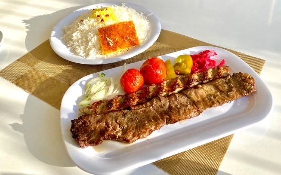 چلو کباب سلطانی ممتاز