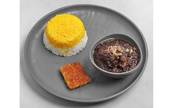 چلو خورشت فسنجان با مرغ