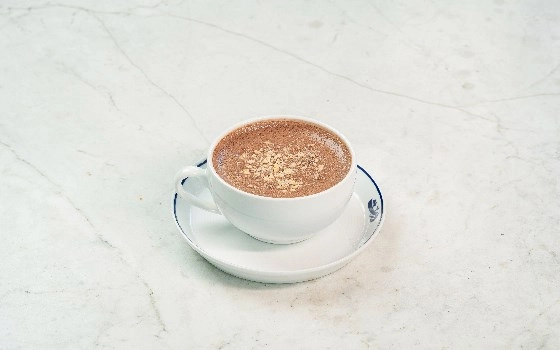 شکلات فندوق