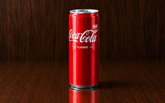 نوشابه کوکا کولا Coca-Cola