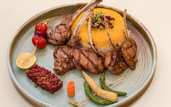 سیکساوی / ناهار