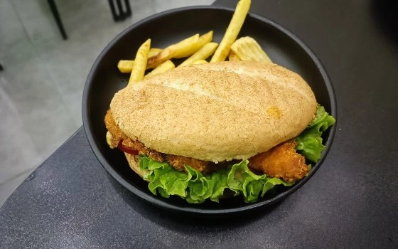 ساندویچ چیکن ماشروم