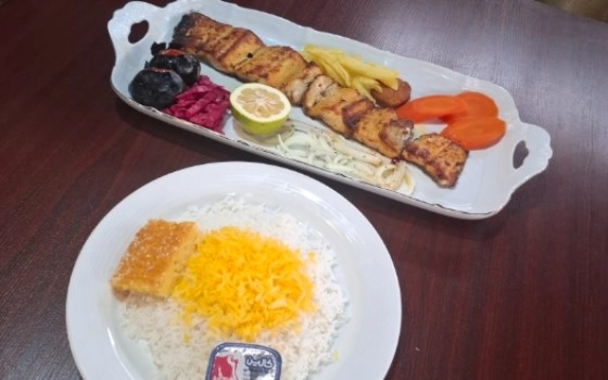 چلوماهی قزل آلاکبابی