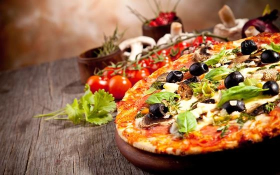 پیتزا ویژه2نفره