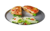 ساندویچ مرغ و کرنبری