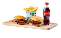 اسلایدر دو گوشت+فرایز +نوشابه