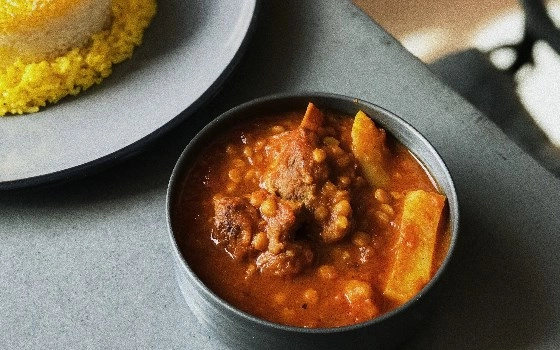 خورش قیمه با برنج ایرانی