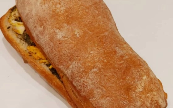 مرغ و پستو